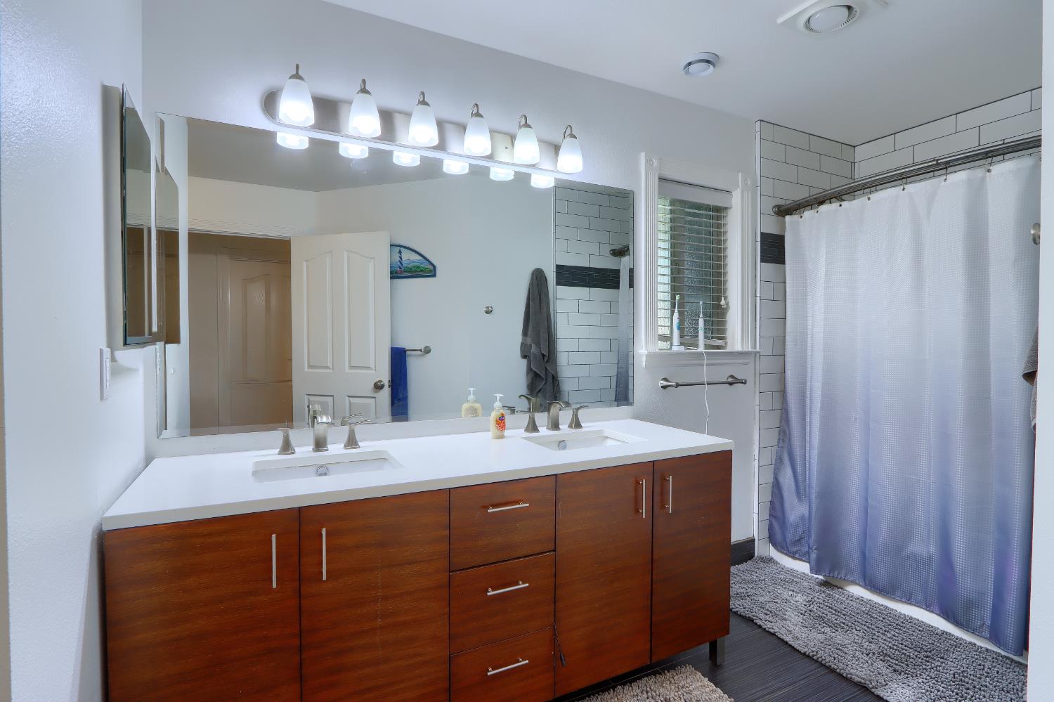 41345 Singing Hills Cir, Ahwahnee, CA 93601
