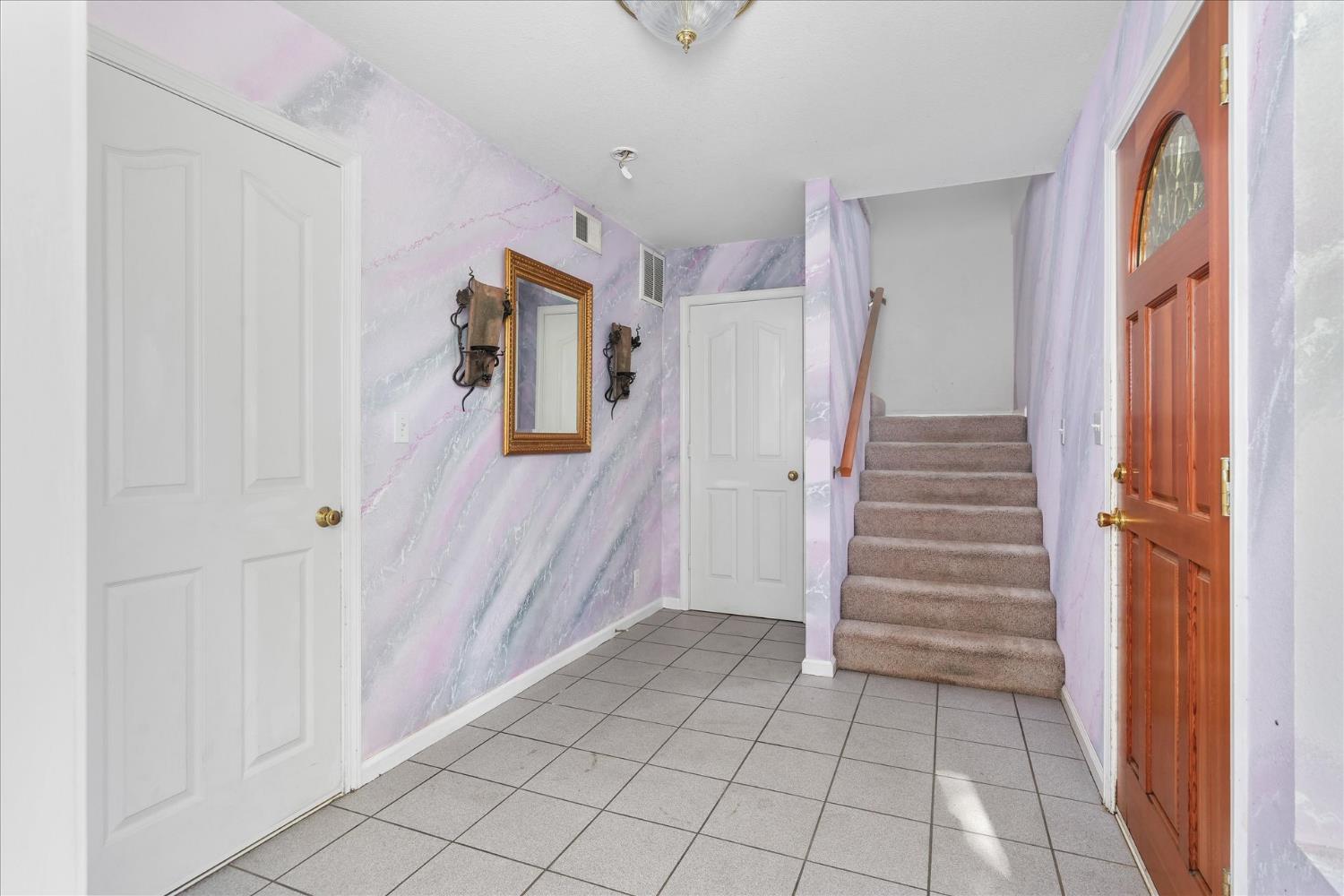 7244 Yosemite Park Way, Yosemite West, CA 95389