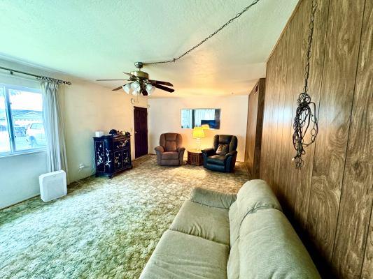 9028 Donna St, San Joaquin, CA 93660