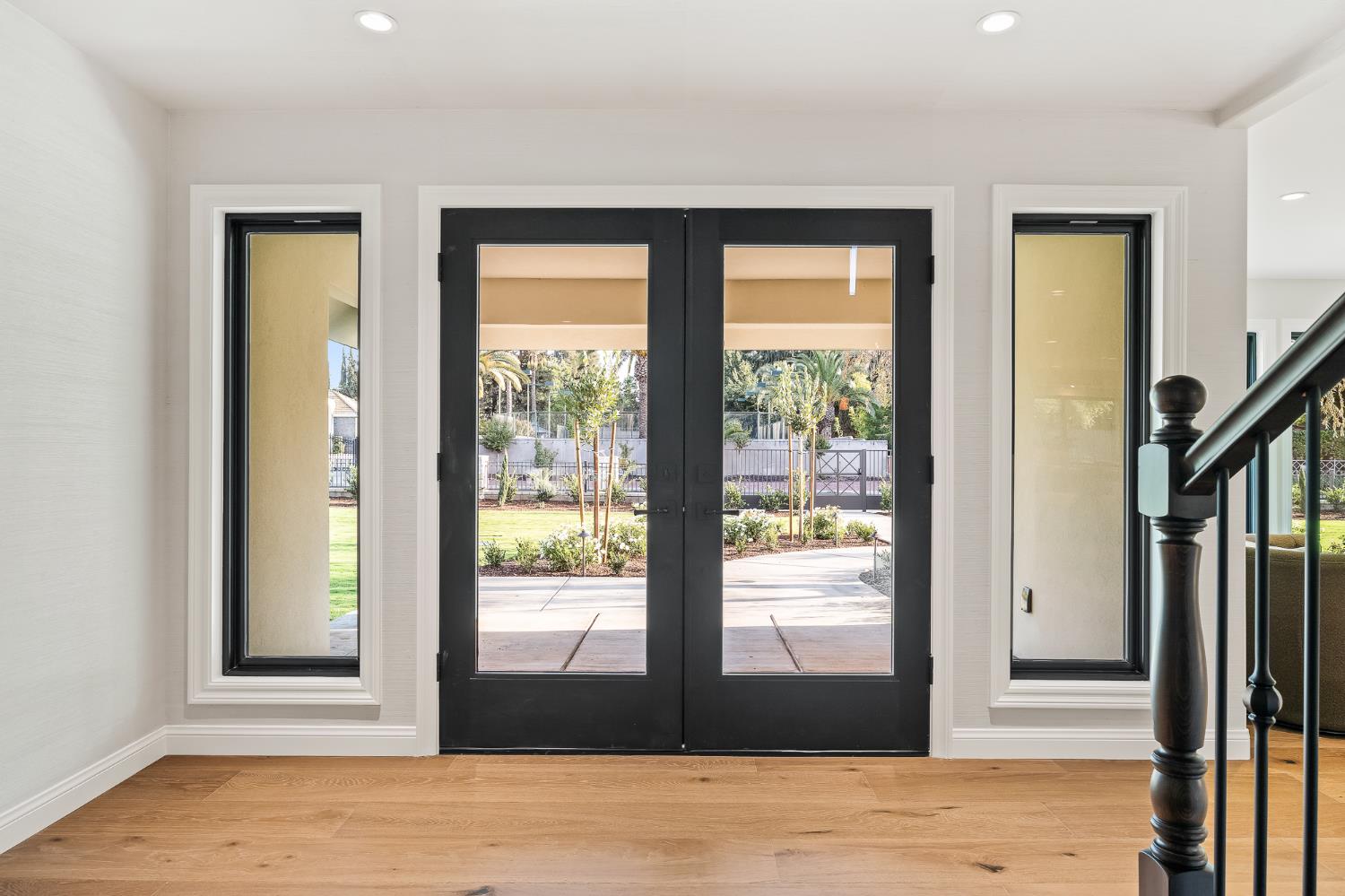 2246 W Palo Alto Ave, Fresno, CA 93711