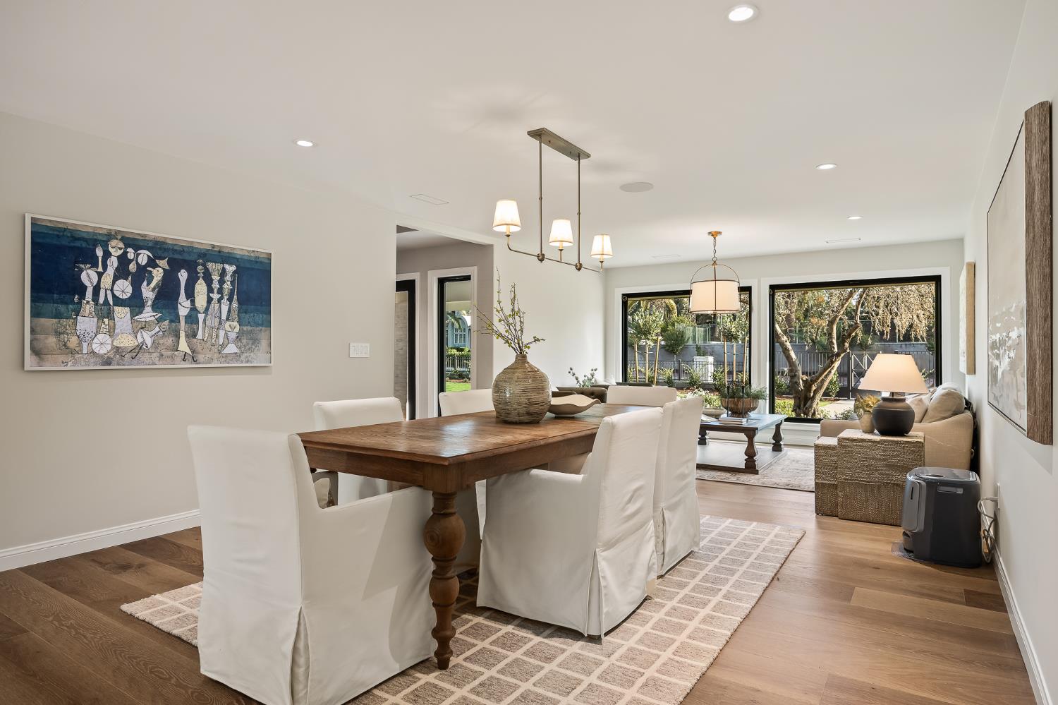 2246 W Palo Alto Ave, Fresno, CA 93711