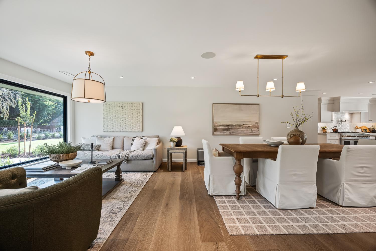 2246 W Palo Alto Ave, Fresno, CA 93711