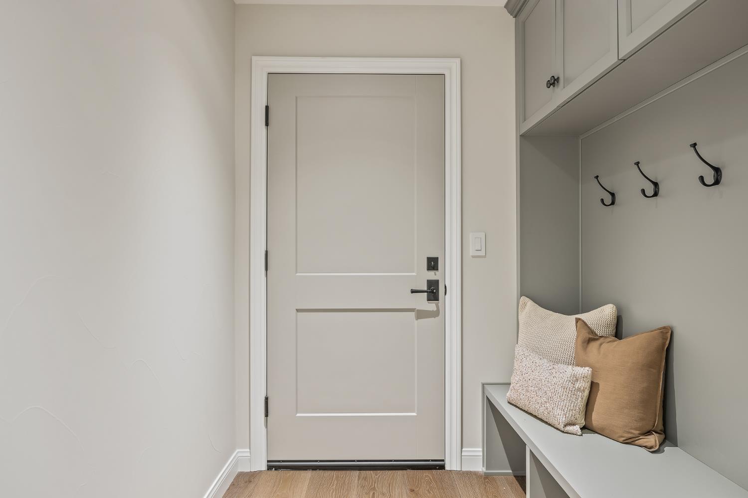 2246 W Palo Alto Ave, Fresno, CA 93711