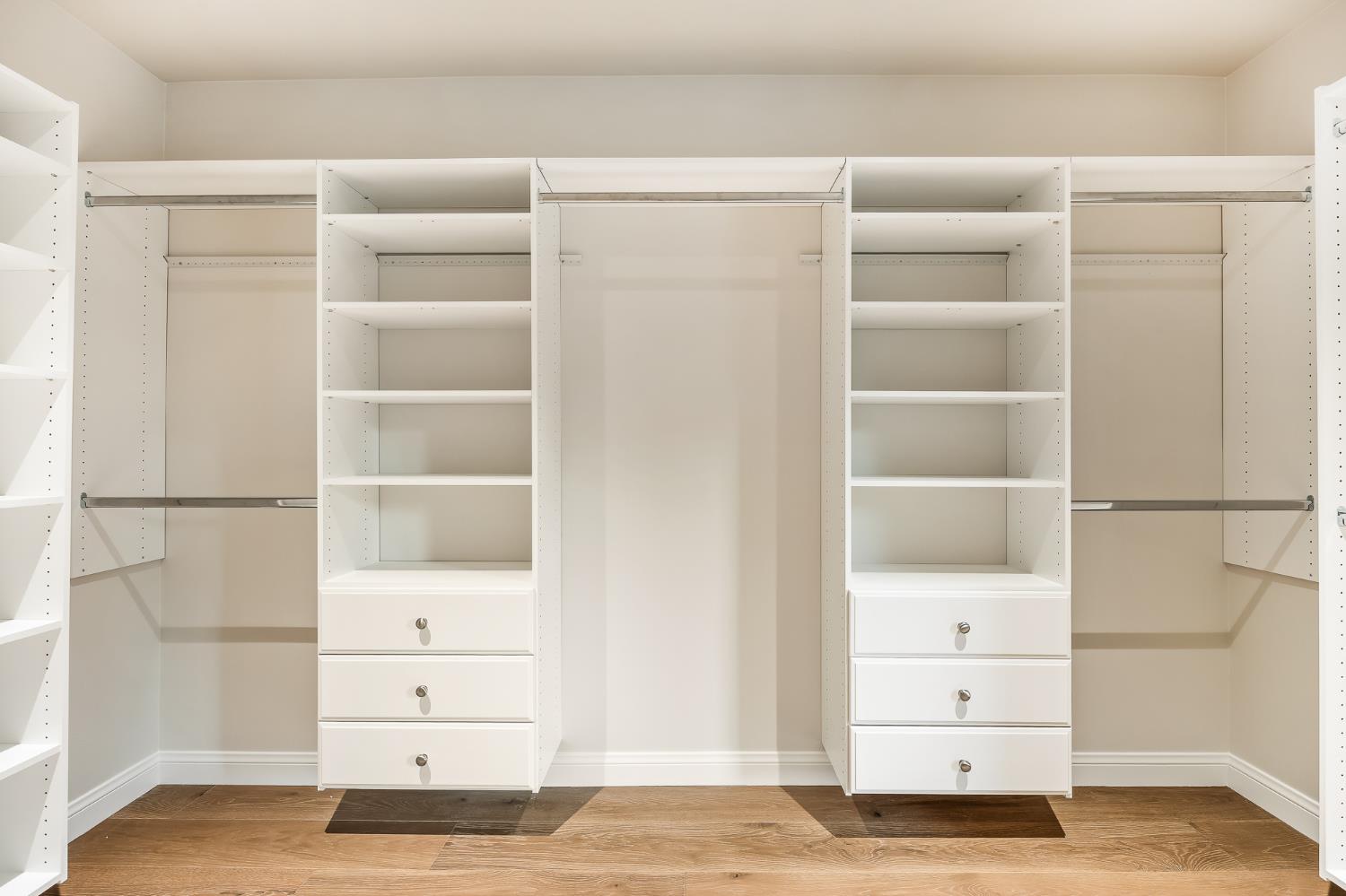 2246 W Palo Alto Ave, Fresno, CA 93711