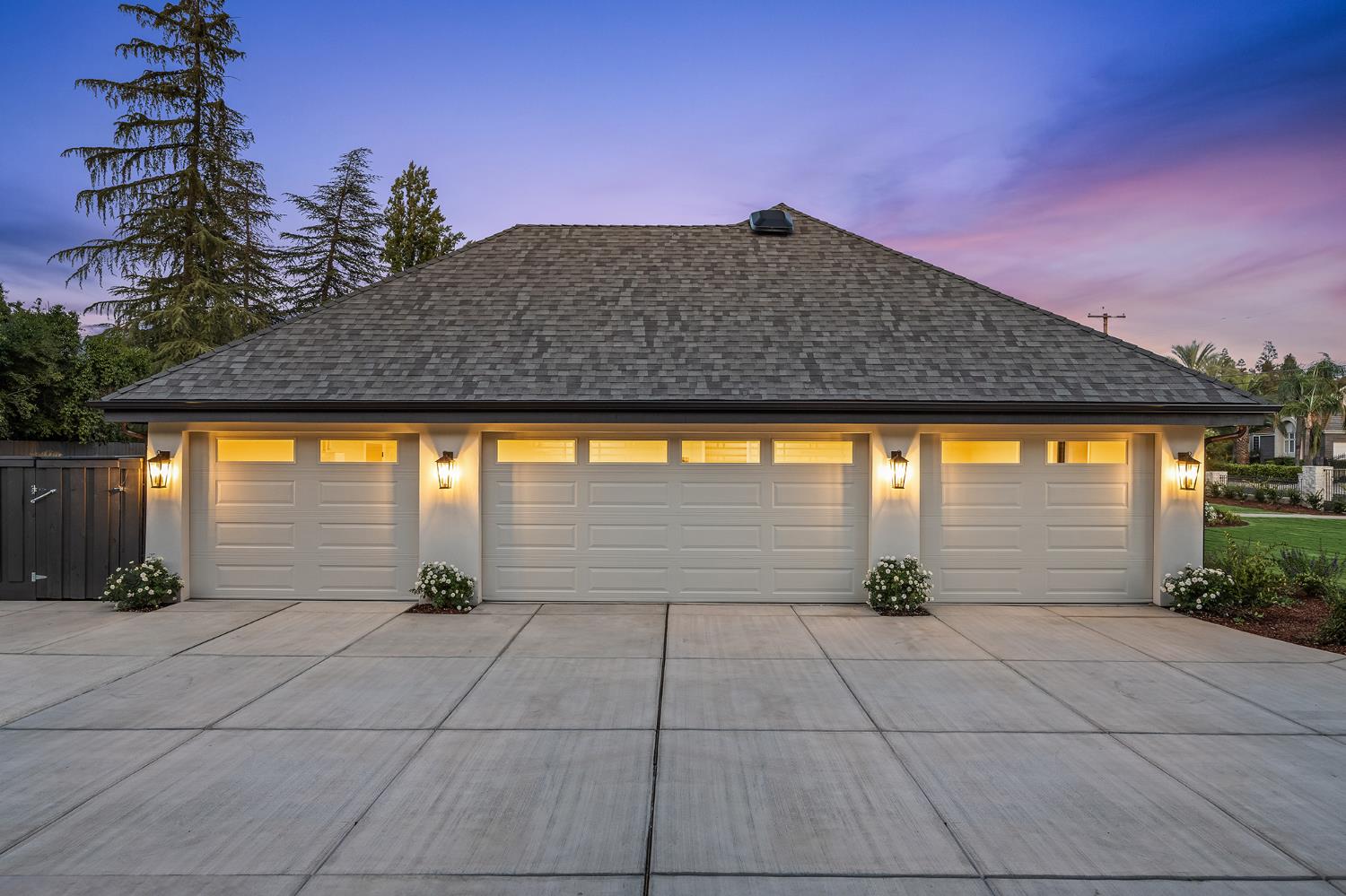 2246 W Palo Alto Ave, Fresno, CA 93711