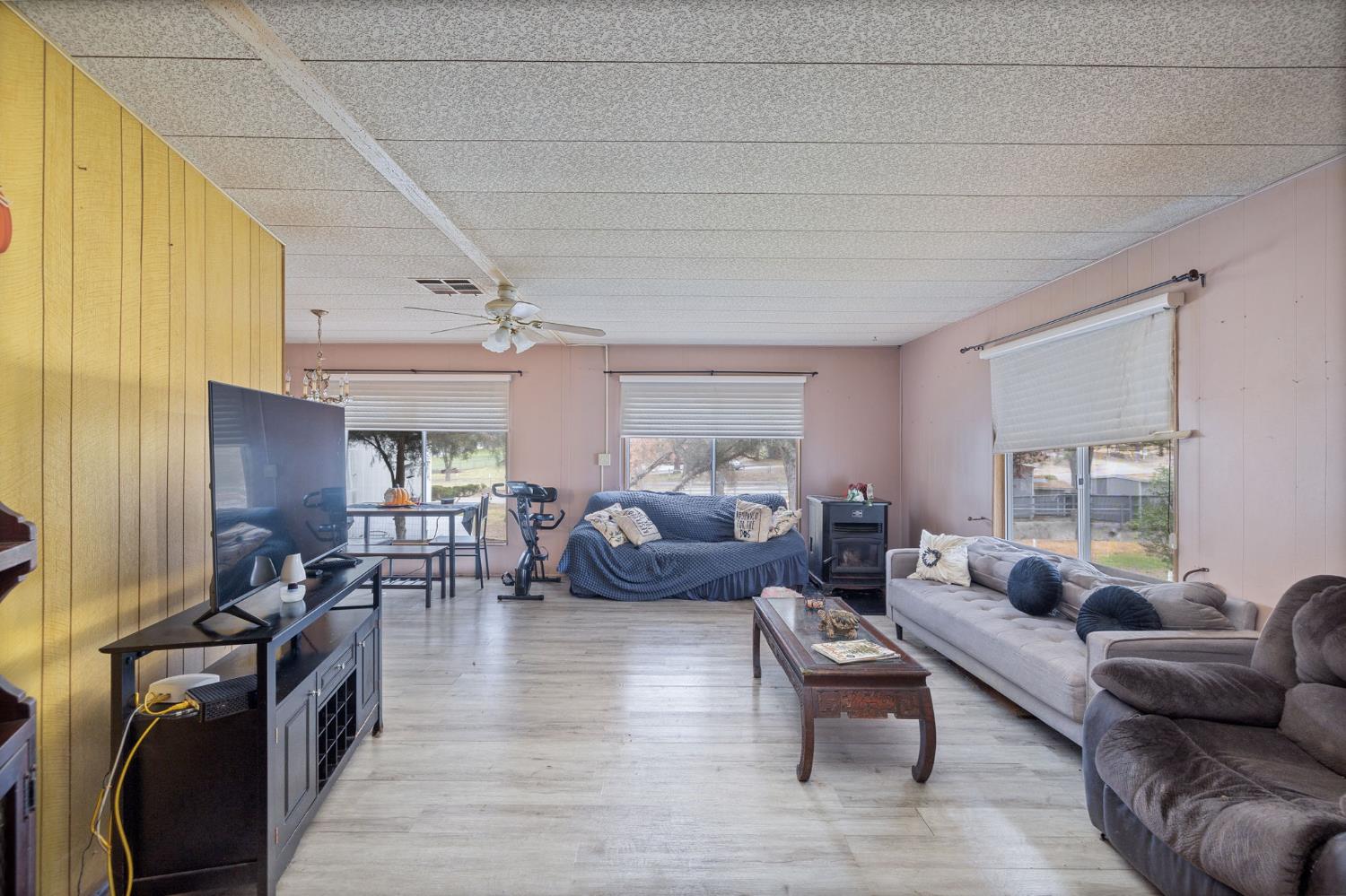 39678 Road 425B #93, Oakhurst, CA 93644