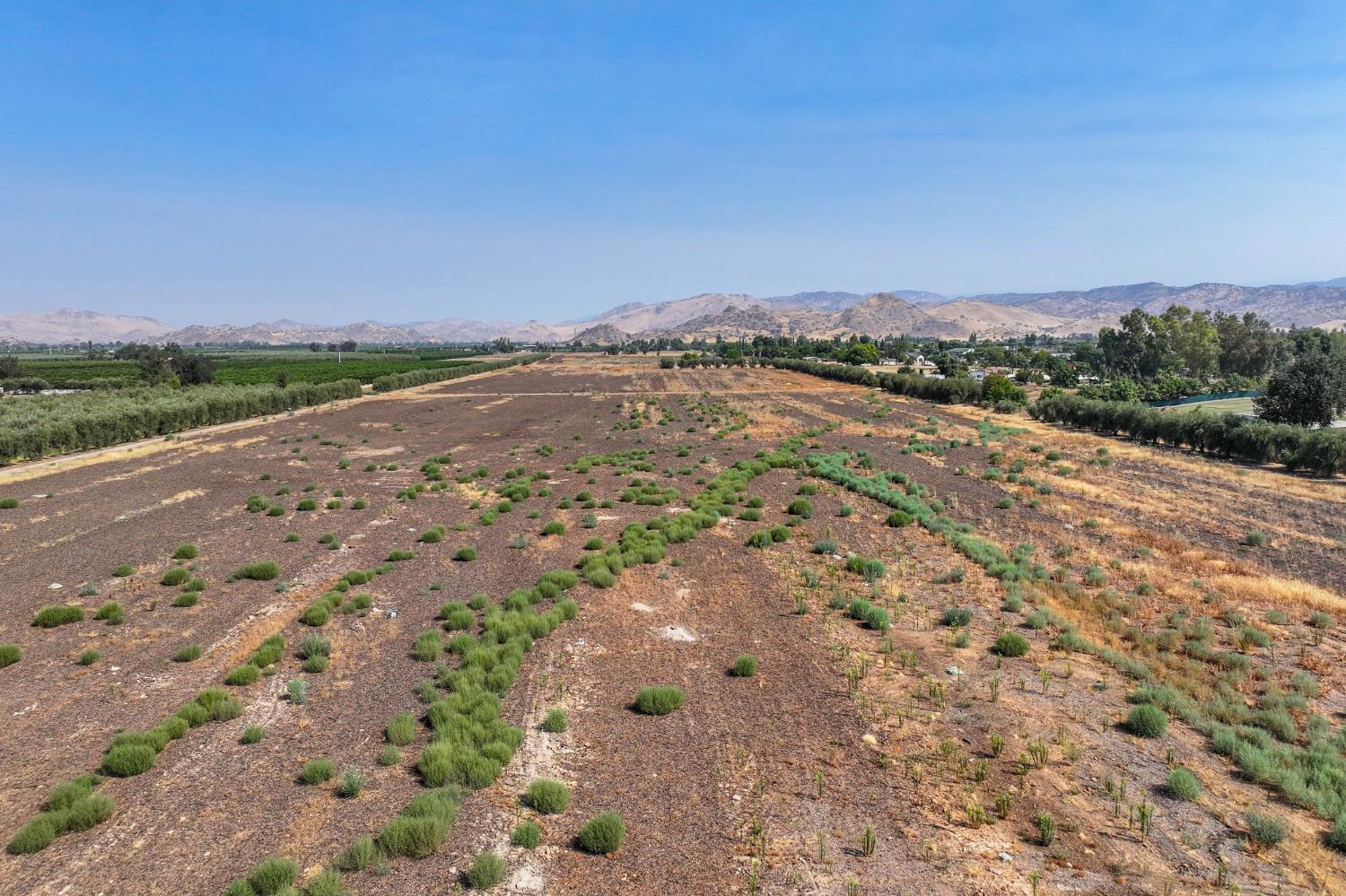 0 0 Naranjo Ave, Woodlake, CA 93286