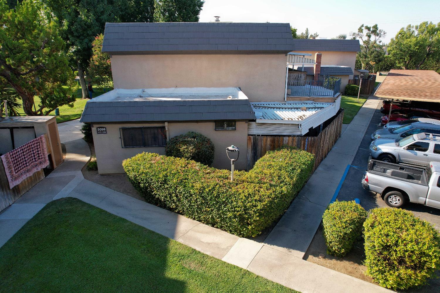 5098 E Ashlan Ave #117, Fresno, CA 93727