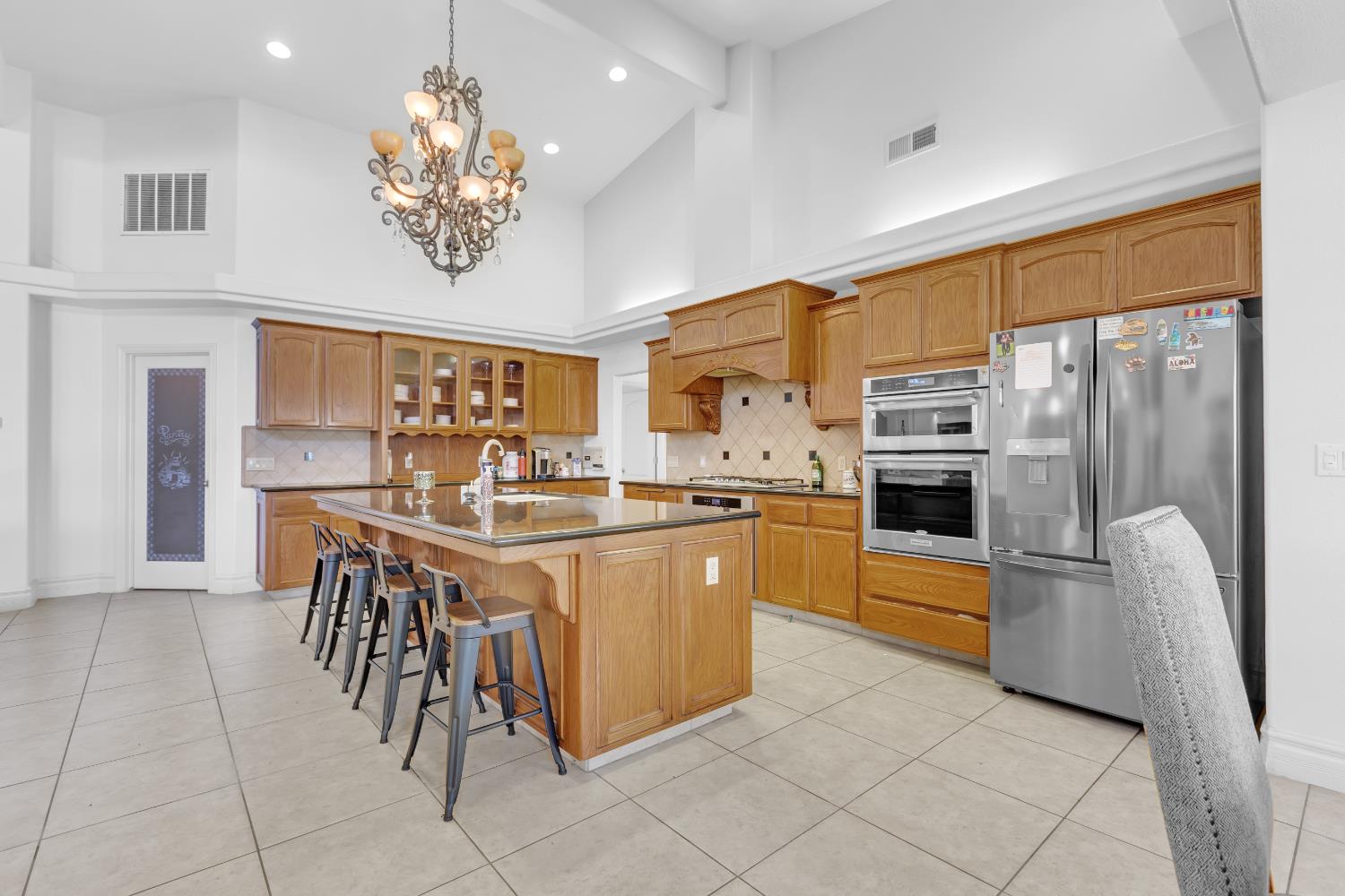 3139 Hampton Dr, Madera, CA 93637