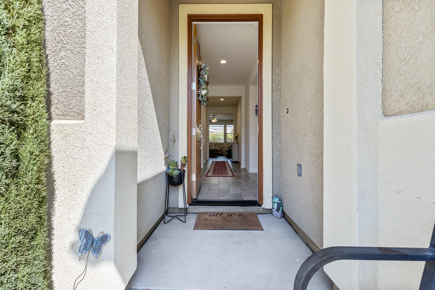 2459 Lombard, Clovis, CA 93619