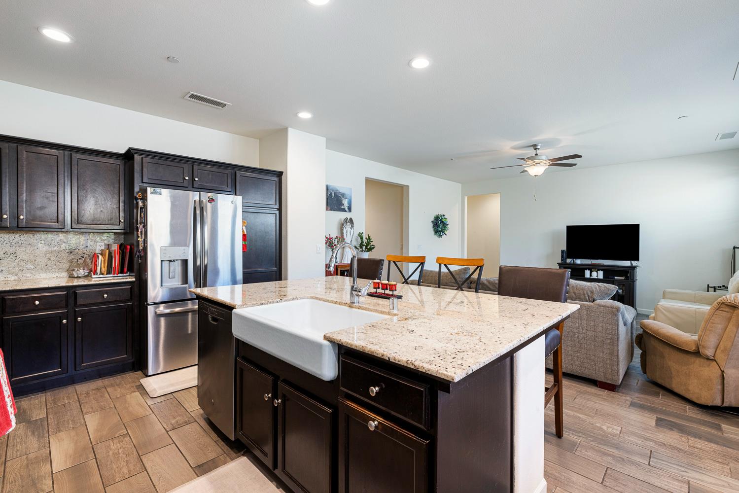 2459 Lombard, Clovis, CA 93619