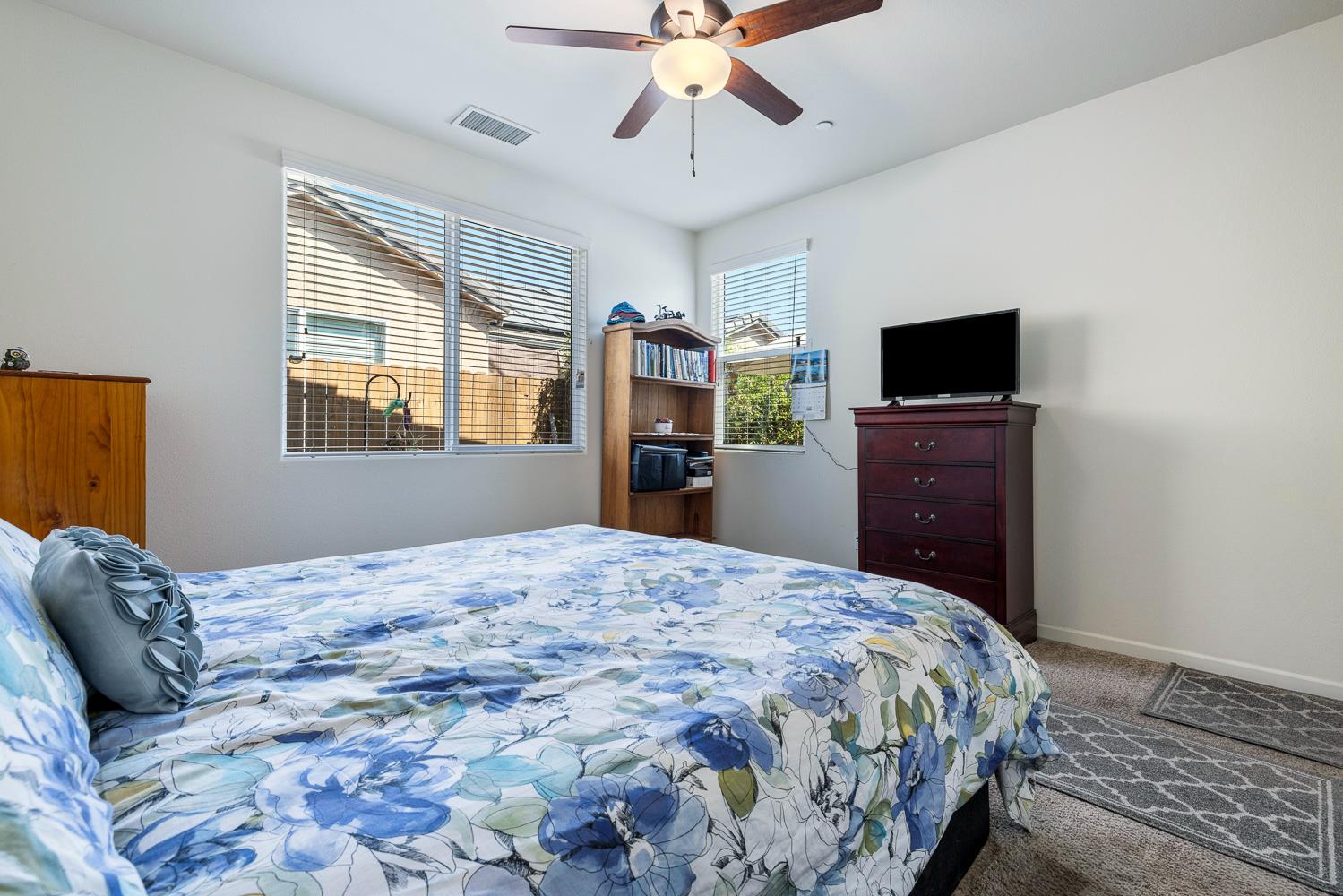 2459 Lombard, Clovis, CA 93619