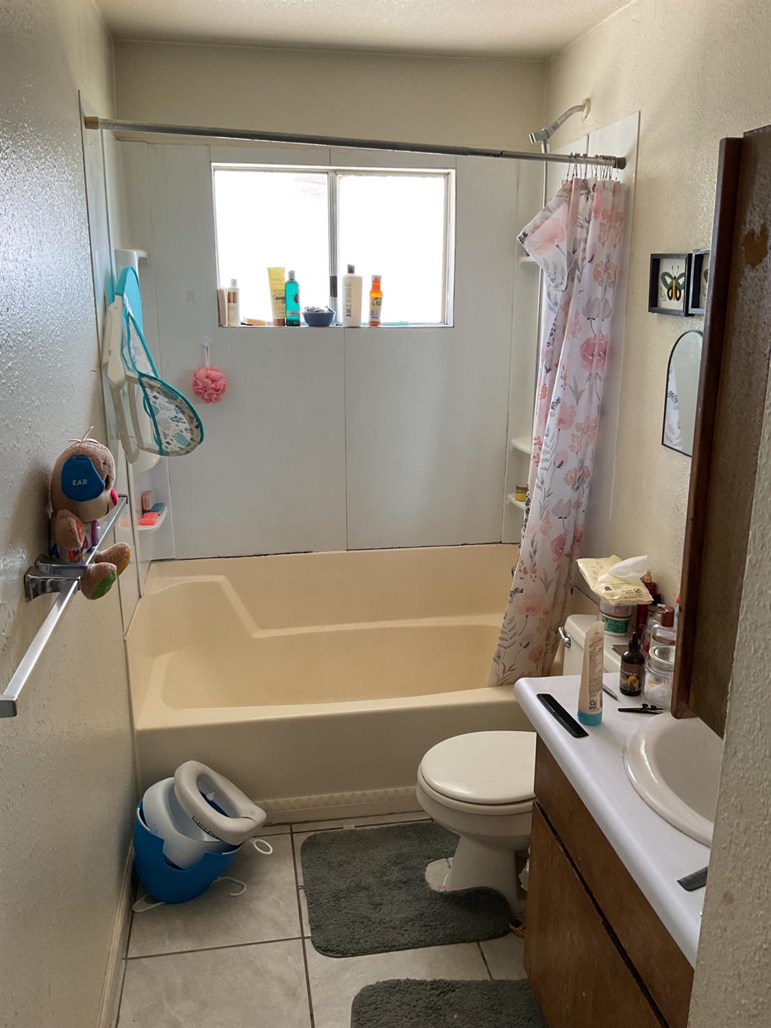 700 S Corcoran Ave, Avenal, CA 93204