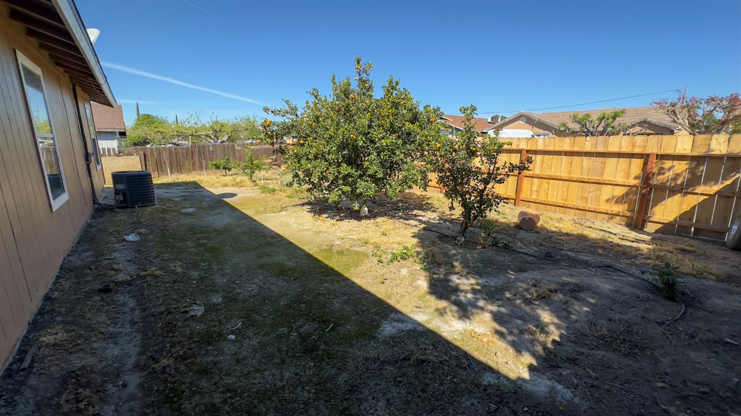 700 S Corcoran Ave, Avenal, CA 93204