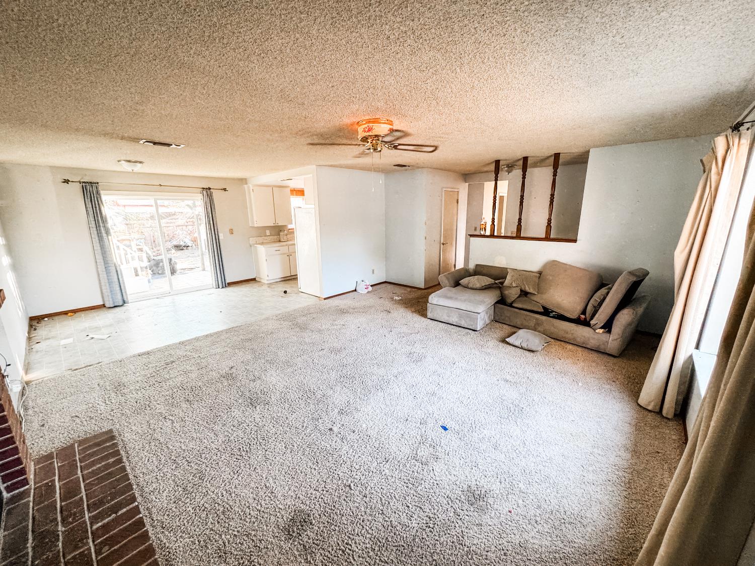 545 dovewood Ct, Coalinga, CA 93210