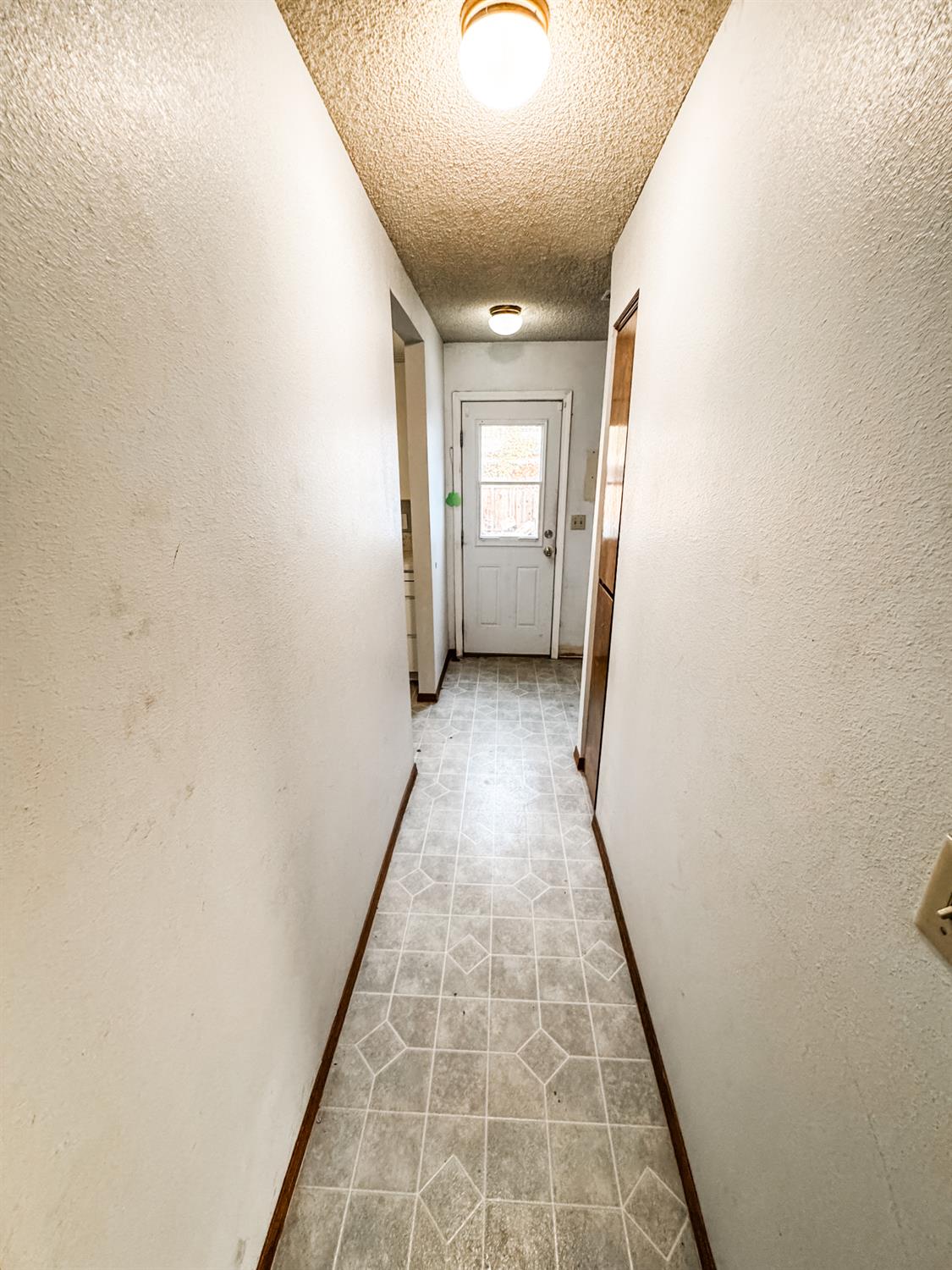 545 dovewood Ct, Coalinga, CA 93210