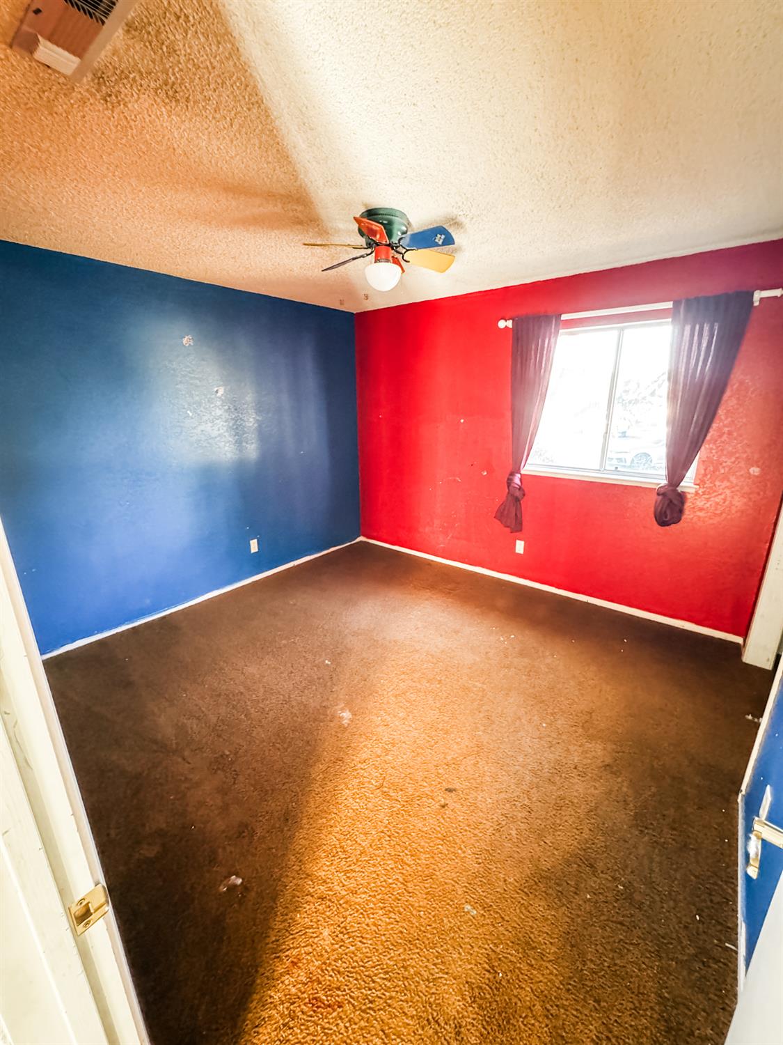 545 dovewood Ct, Coalinga, CA 93210