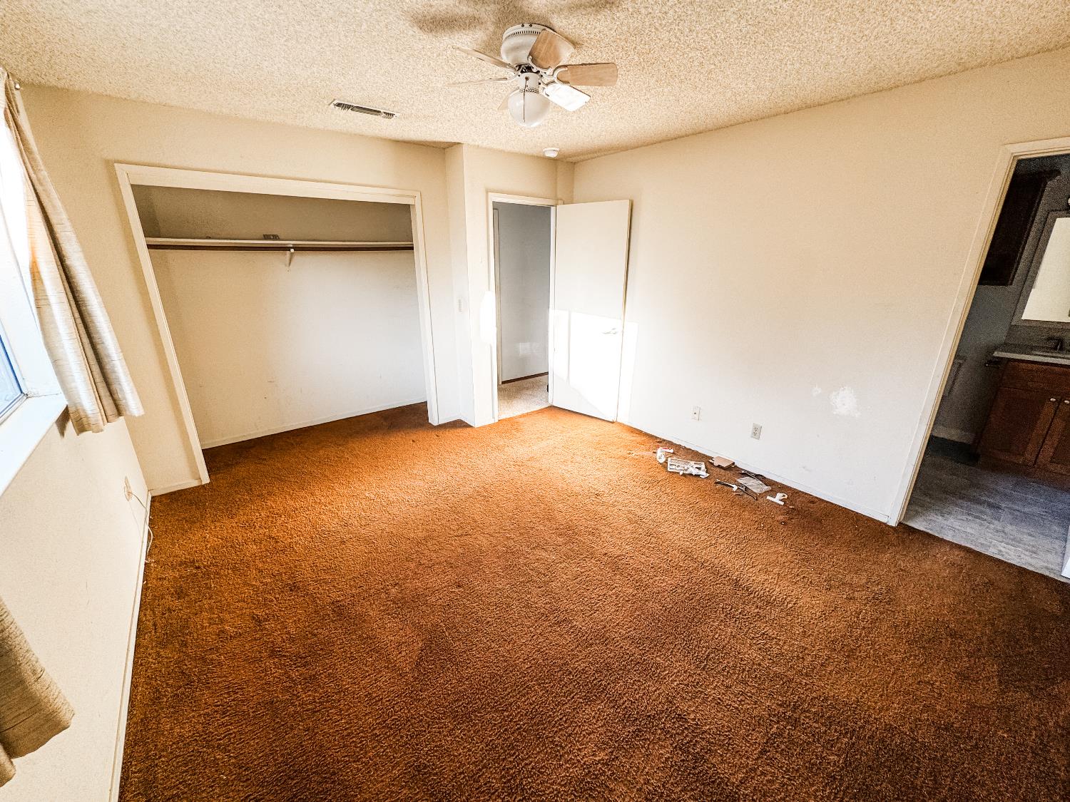 545 dovewood Ct, Coalinga, CA 93210