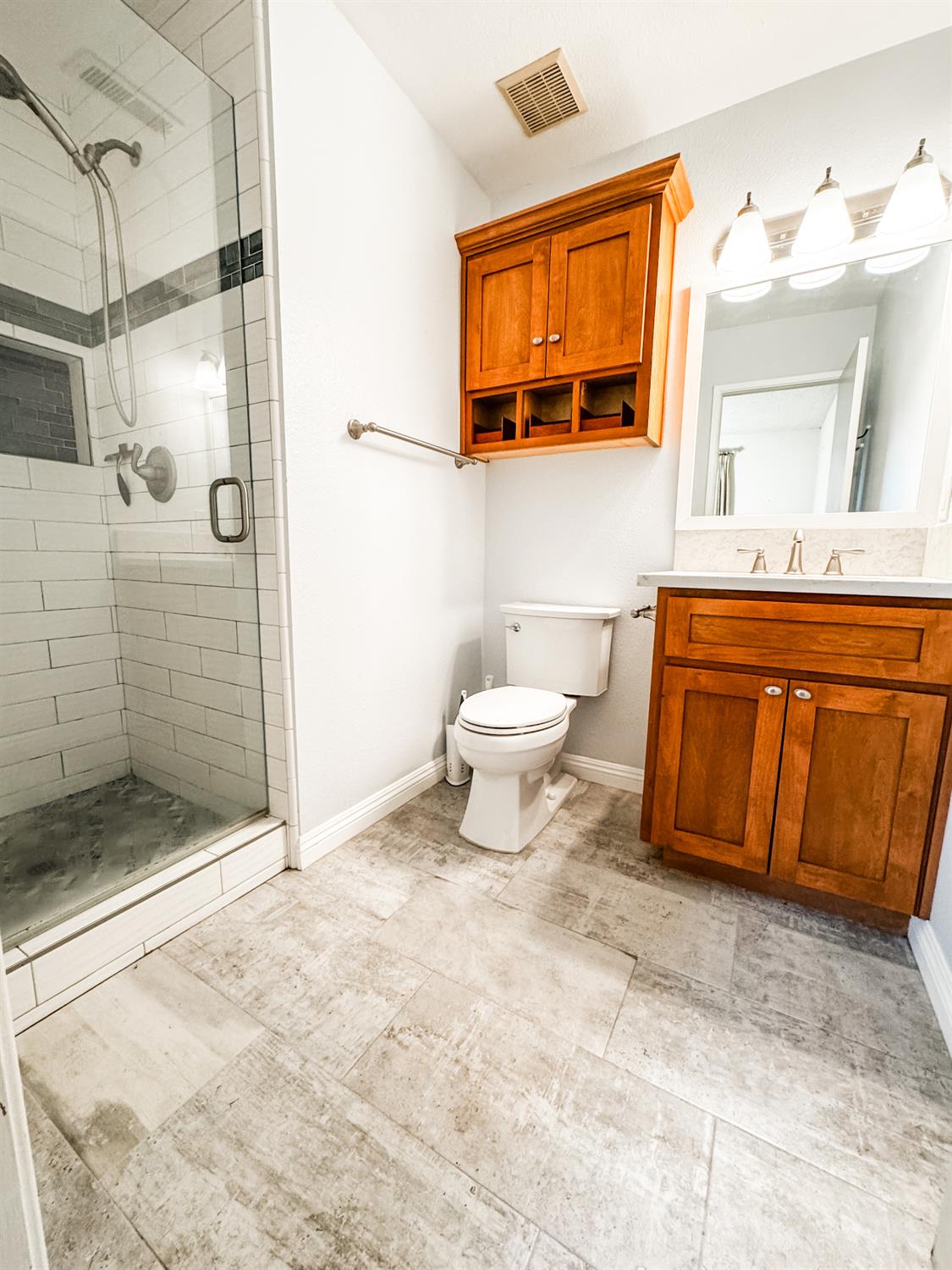 545 dovewood Ct, Coalinga, CA 93210