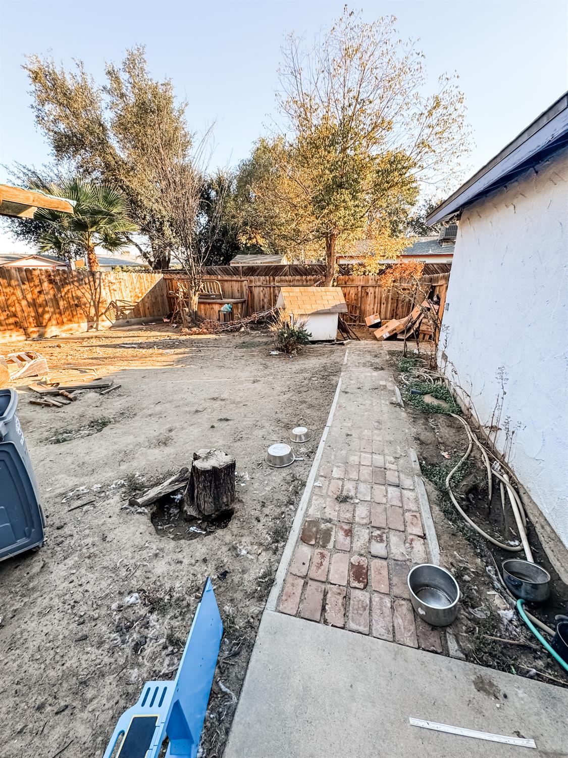 545 dovewood Ct, Coalinga, CA 93210