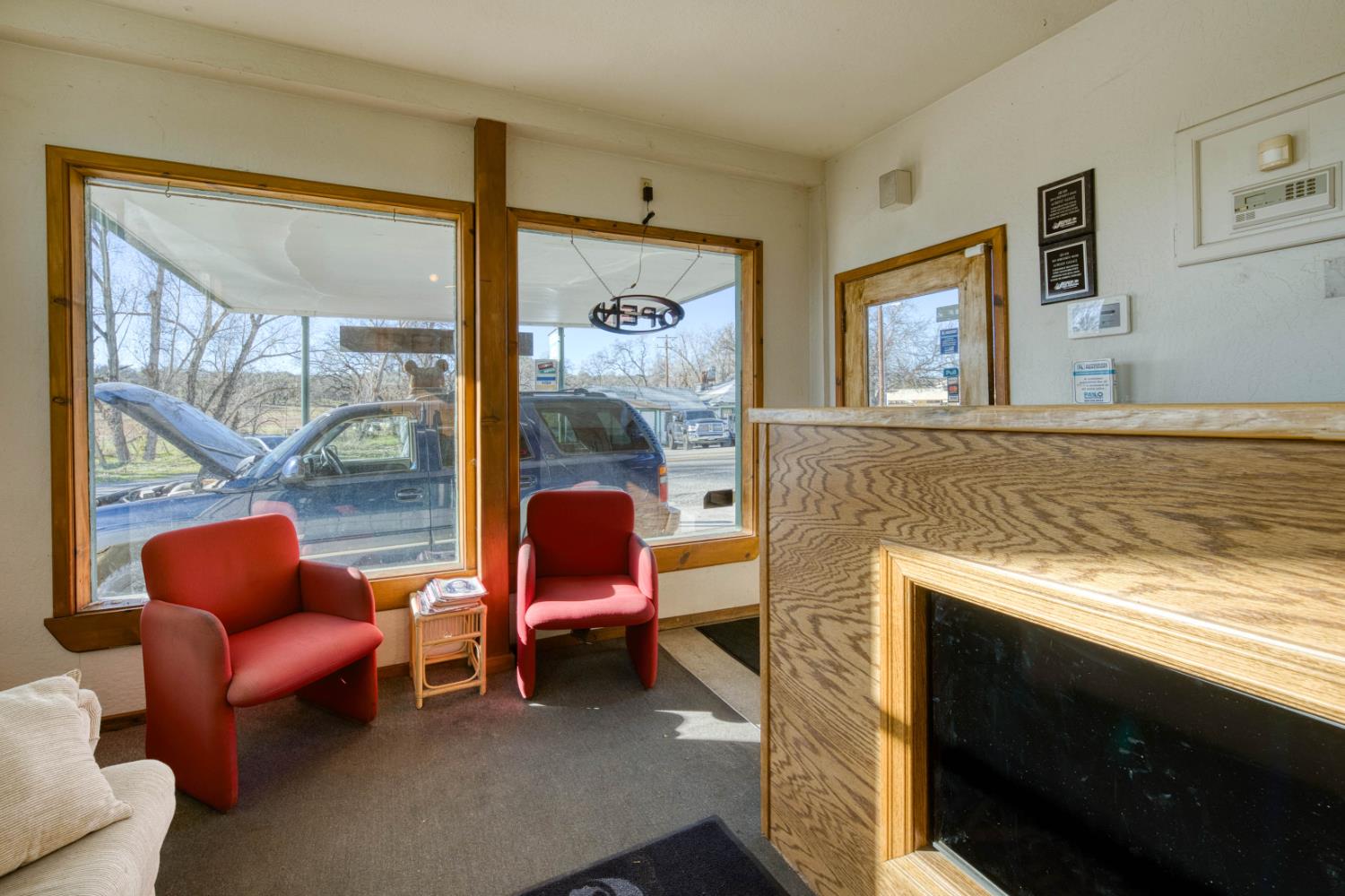 33246 Auberry Rd, Auberry, CA 93602