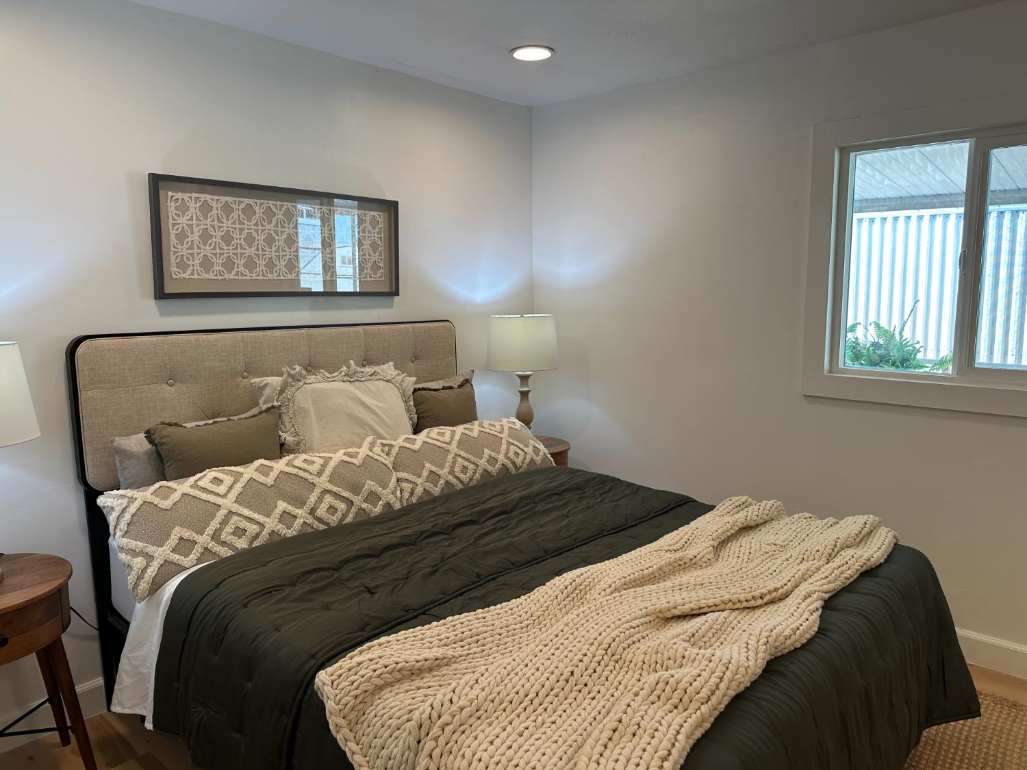 225 N Akers Rd #308, Visalia, CA 93291