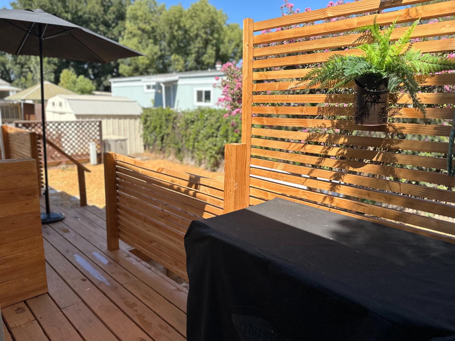 225 N Akers Rd #308, Visalia, CA 93291