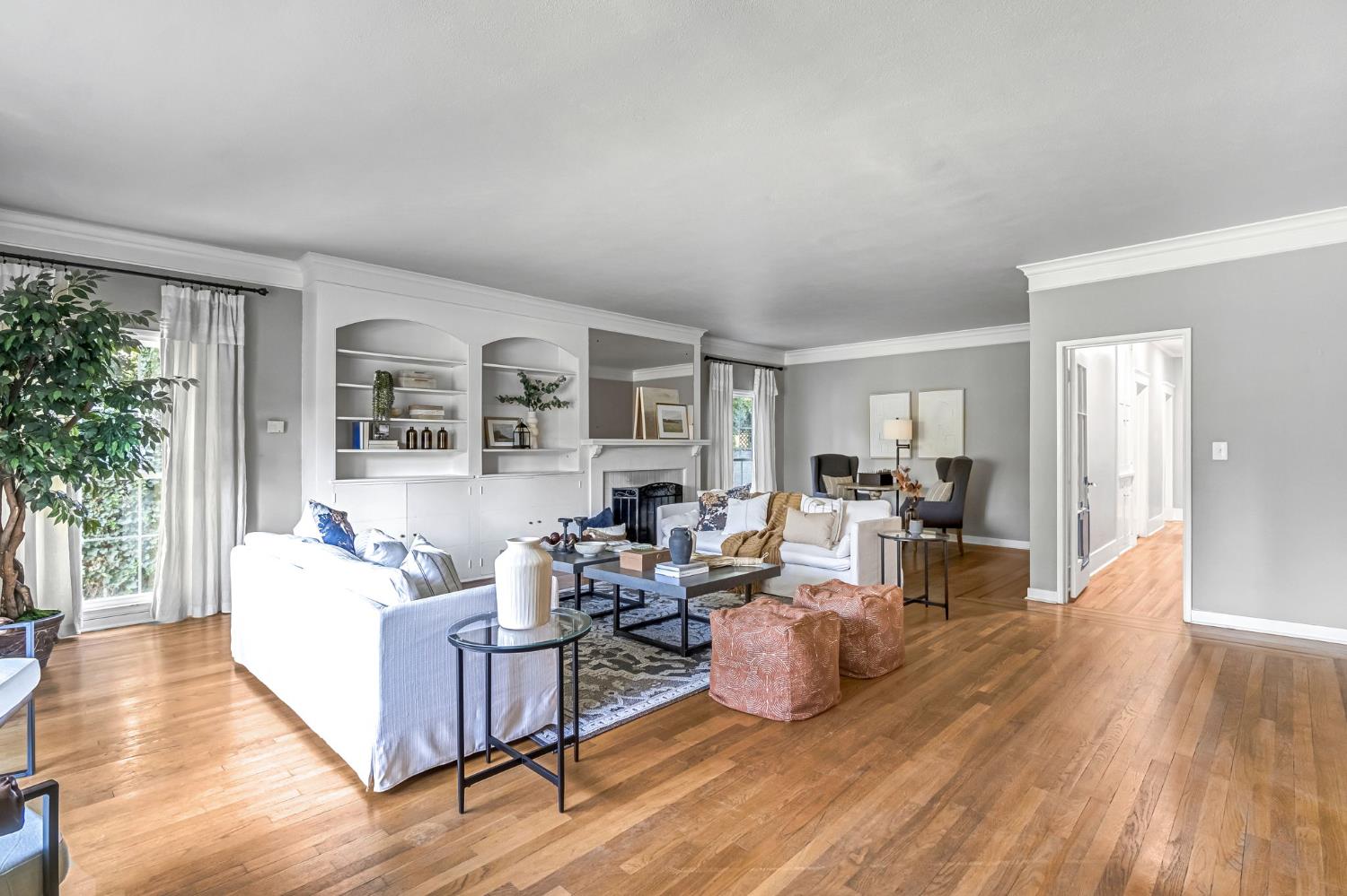 721 E Home Ave, Fresno, CA 93728