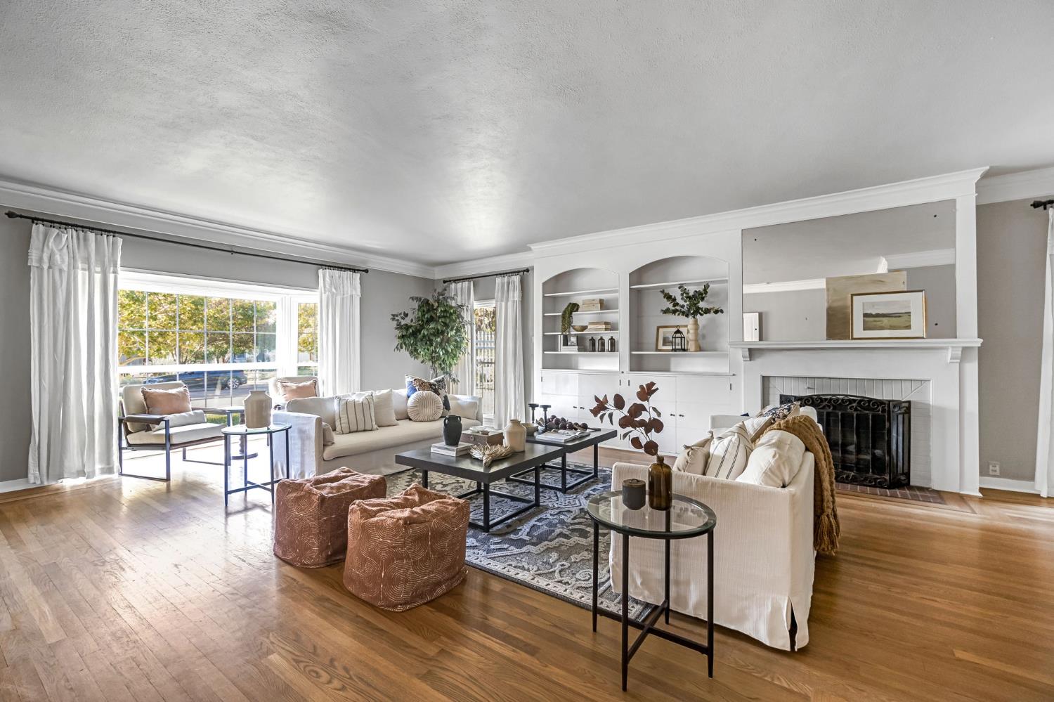 721 E Home Ave, Fresno, CA 93728