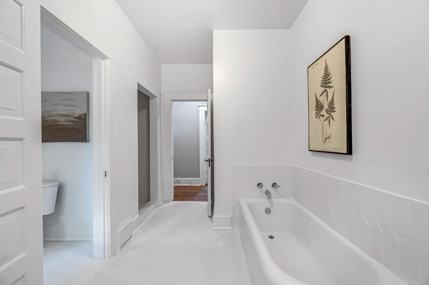 721 E Home Ave, Fresno, CA 93728