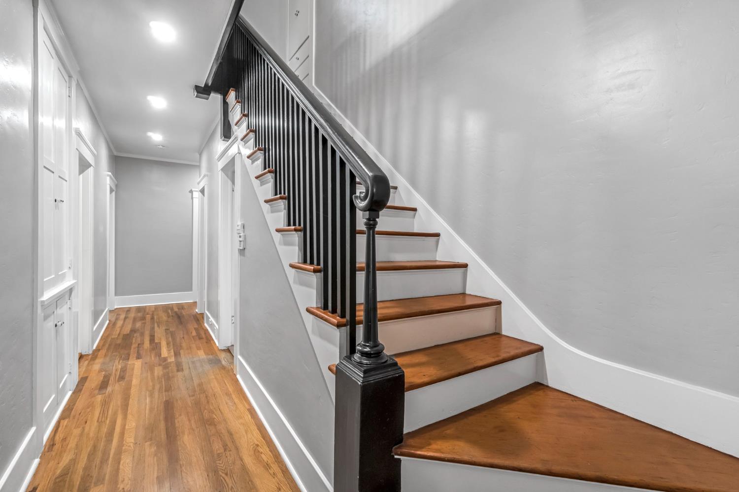 721 E Home Ave, Fresno, CA 93728