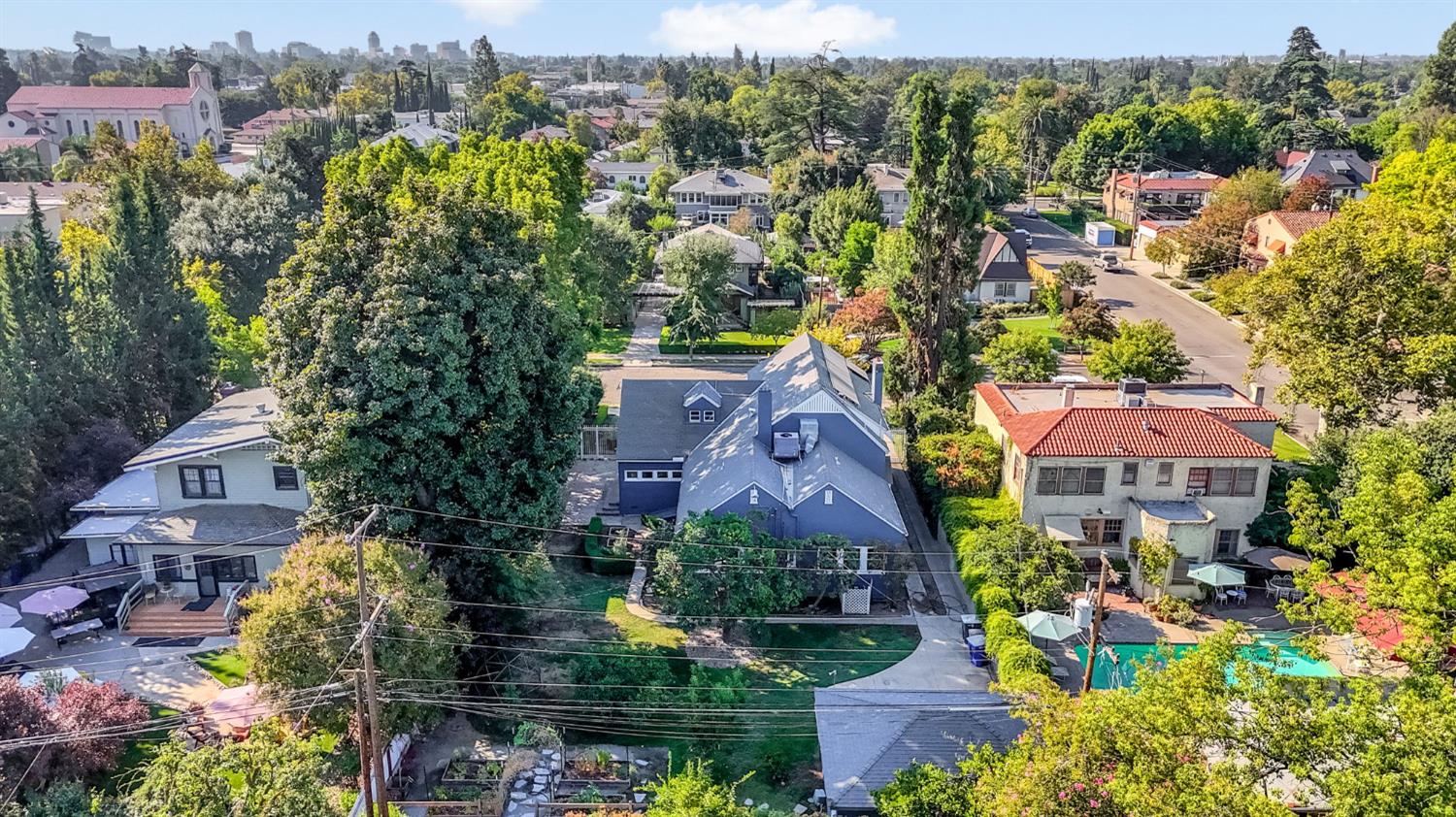 721 E Home Ave, Fresno, CA 93728