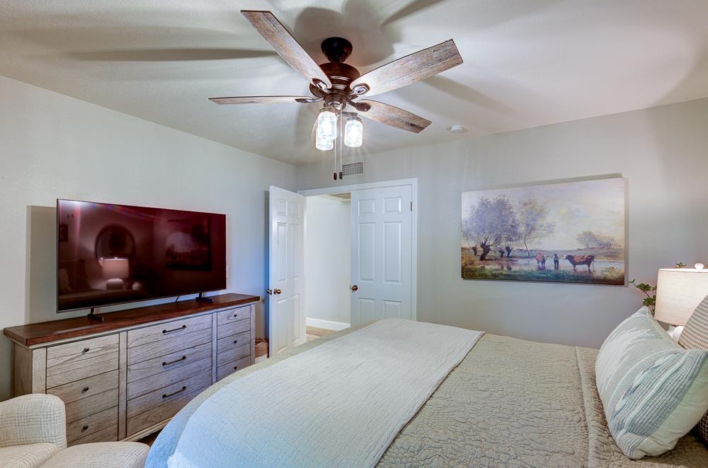 2555 W Bluff Ave #152, Fresno, CA 93711