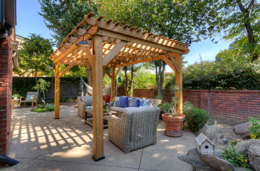 2555 W Bluff Ave #152, Fresno, CA 93711