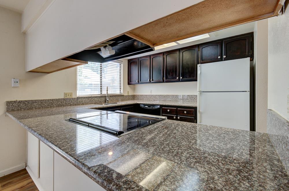 7675 N 1st St #117, Fresno, CA 93720