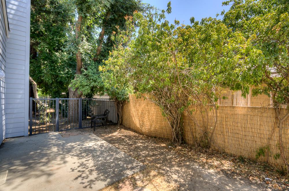 7675 N 1st St #117, Fresno, CA 93720