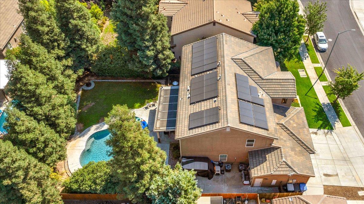 2941 Redington Ave, Clovis, CA 93619