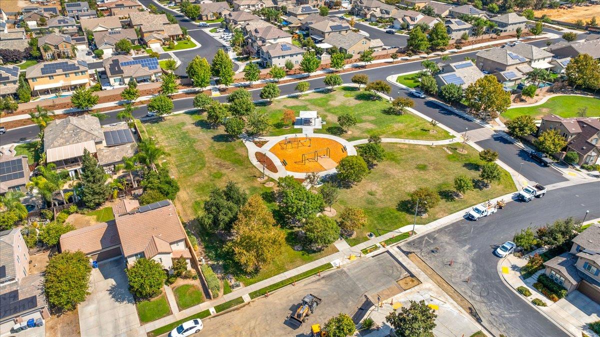 2941 Redington Ave, Clovis, CA 93619