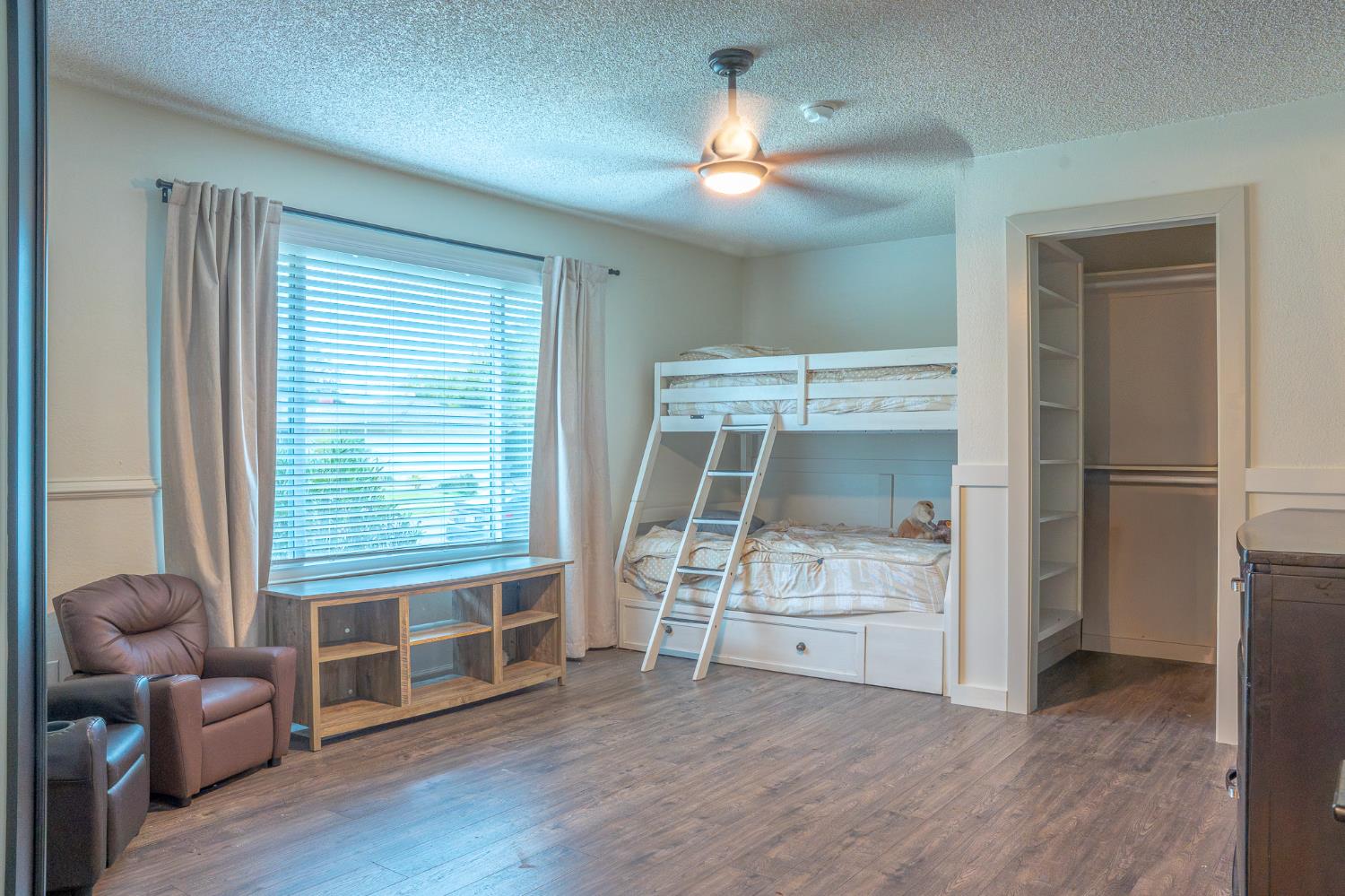 6753 N Durant Ave, Fresno, CA 93711