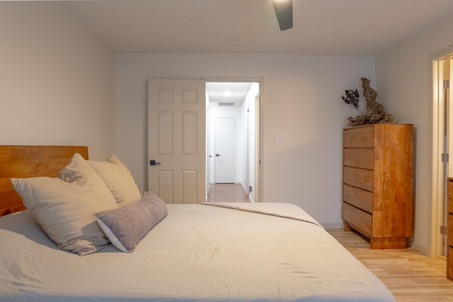 6753 N Durant Ave, Fresno, CA 93711