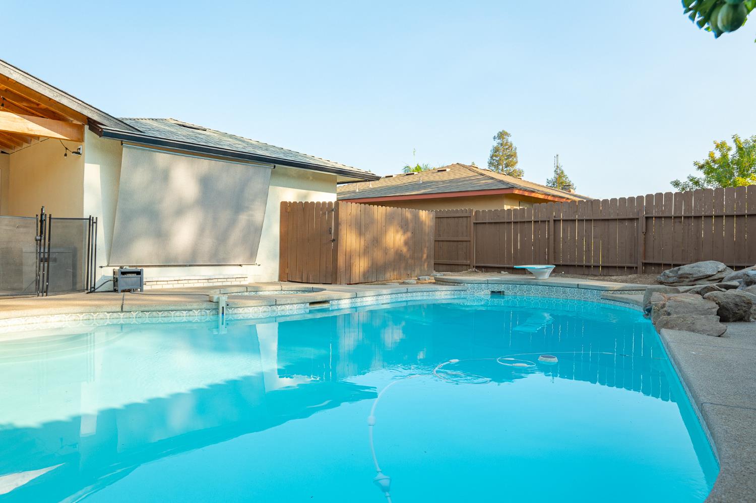 6753 N Durant Ave, Fresno, CA 93711