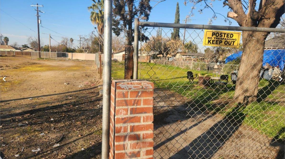 3911 E Jensen Ave E #3911, Fresno, CA 93725