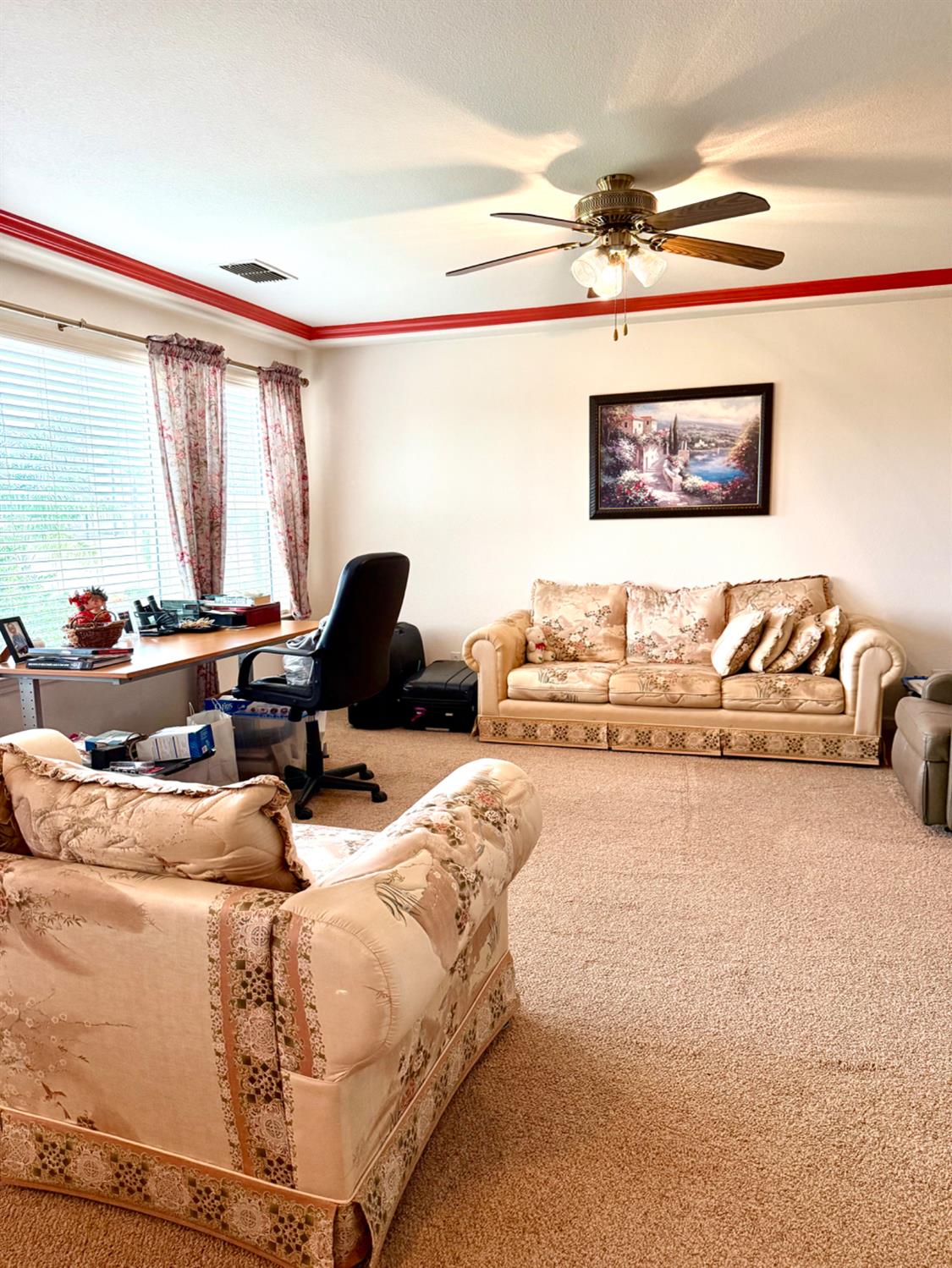 9200 Hunters Creek Way, Chowchilla, CA 93610