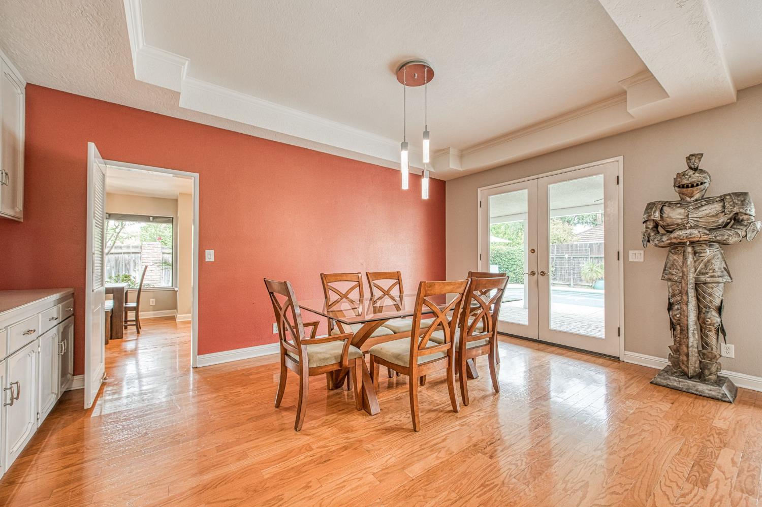 5284 N Pleasant Ave, Fresno, CA 93711