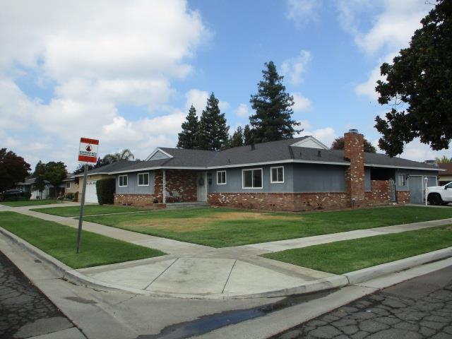 1568 E Calimyrna Ave, Fresno, CA 93710