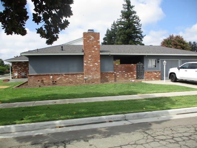 1568 E Calimyrna Ave, Fresno, CA 93710