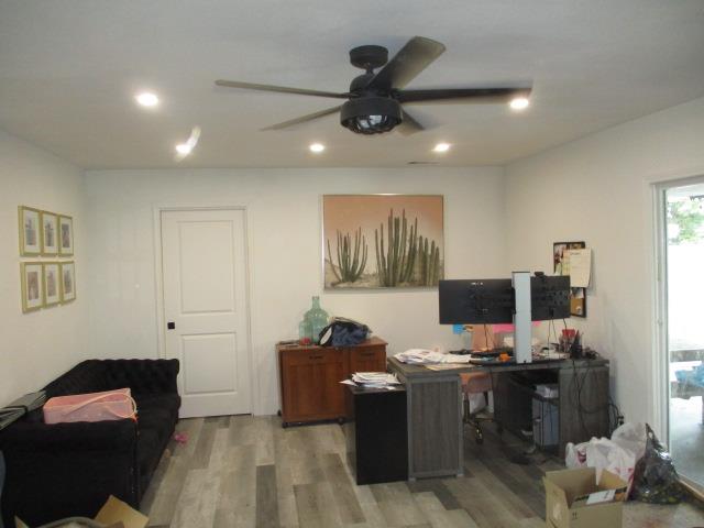 1568 E Calimyrna Ave, Fresno, CA 93710