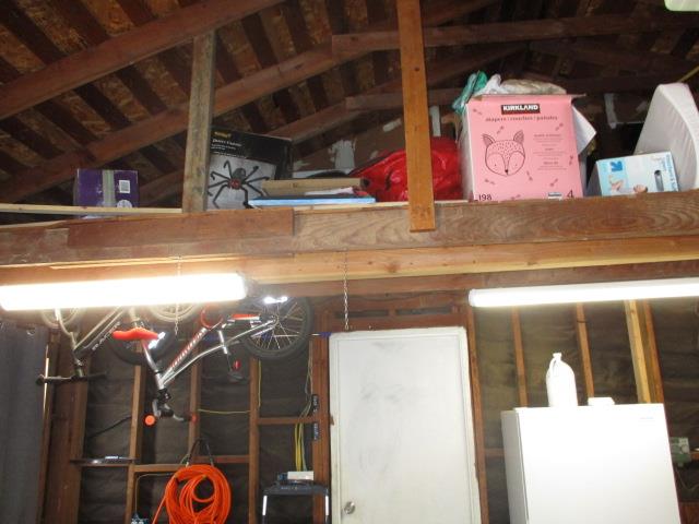 1568 E Calimyrna Ave, Fresno, CA 93710