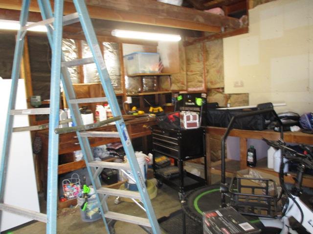 1568 E Calimyrna Ave, Fresno, CA 93710