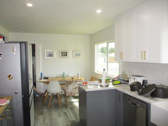 1568 E Calimyrna Ave, Fresno, CA 93710